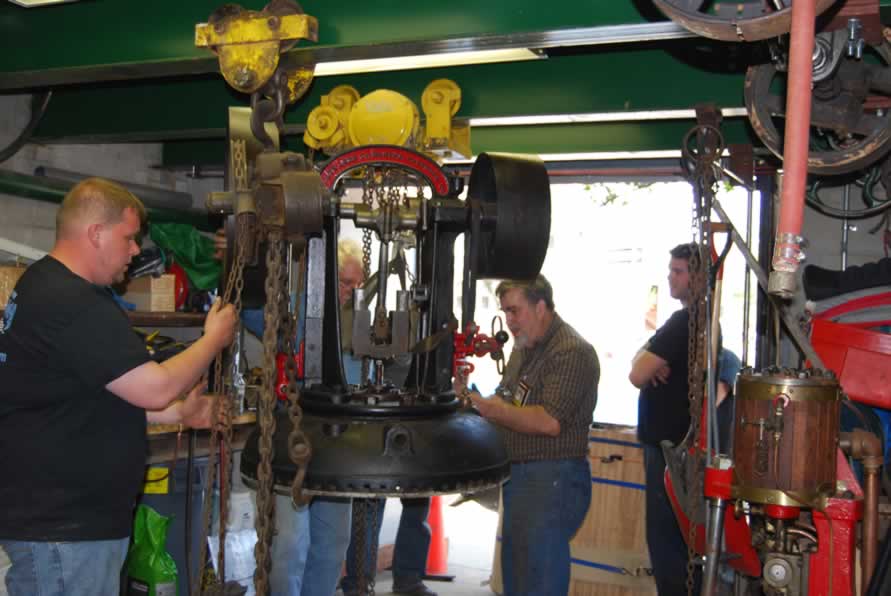 an engine moving day